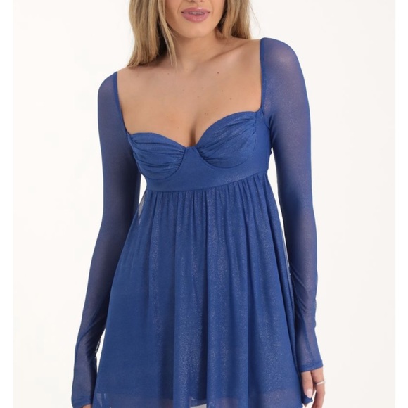 Lucy in the sky mini dress - Picture 2 of 3